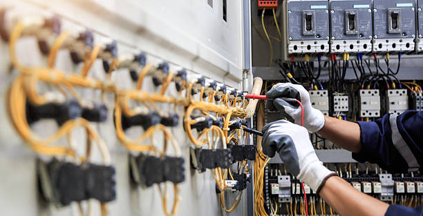 Professional Electrician technician working in Lake Cherokee, TX